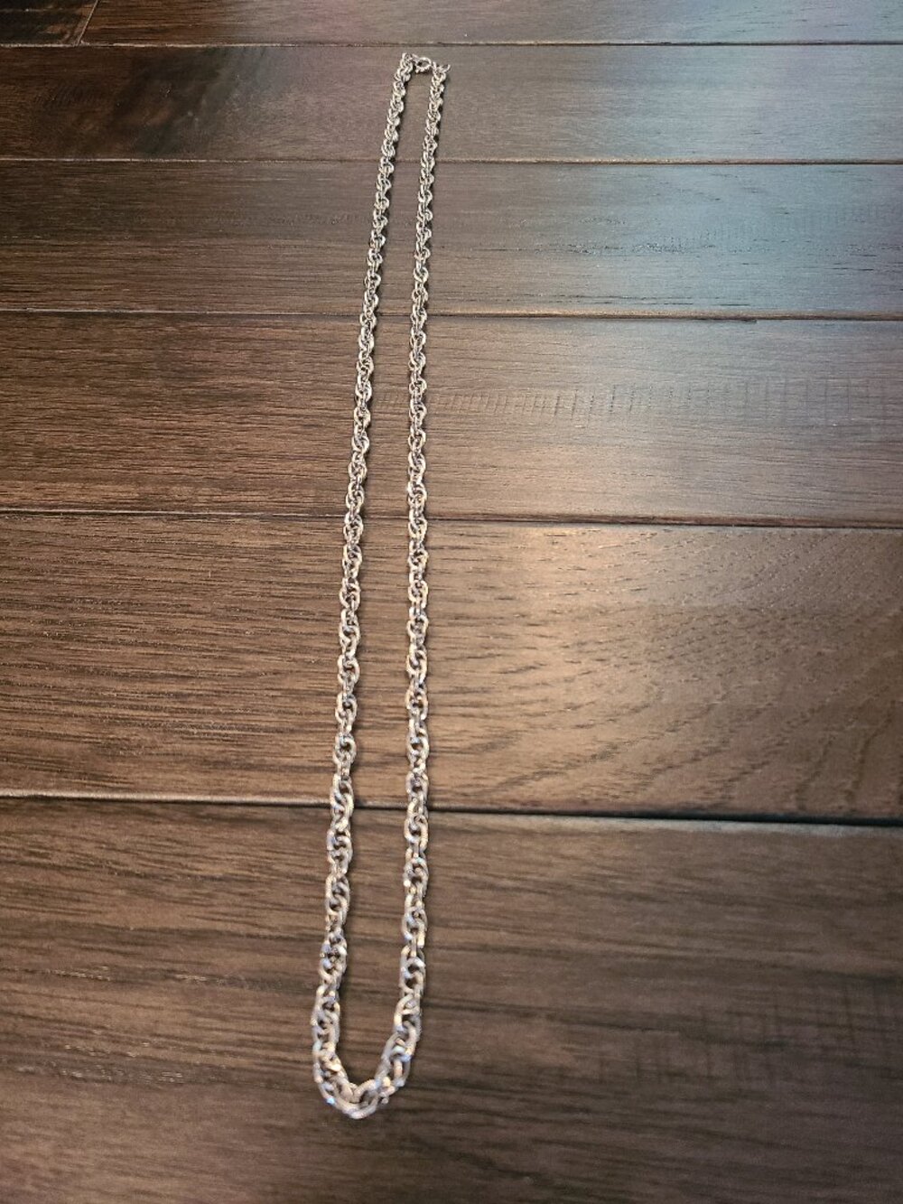 Vintage 1980s silver tone chain